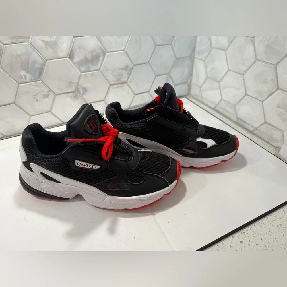 Adidas X Fiorucci Woman’s Size 8 Falcon ZIP & Lace EF3644 Sneakers Black & Red - Picture 11 of 12